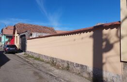 Casa 3 camere, 64 mp, 213 mp teren, zona Turnisor