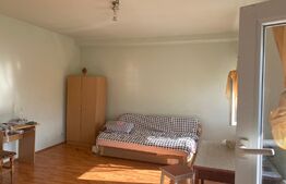Apartament 3 camere, semidecomandat, cartier Vasile Aron
