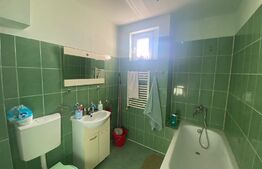 Apartament 3 camere, semidecomandat, cartier Vasile Aron