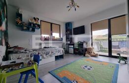 Casă superbă parte din duplex, garaj, 140 mp, în Poplaca