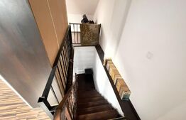 Apartament 2 camere, 129 mp, pe 2 niveluri, in Strand 