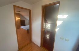 Apartament 3 camere, mansarda, zona Calea Cisnadiei