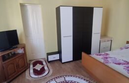 Casa de 4 camere, 1000 mp teren, in Cristian