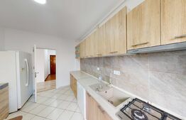 Apartament 2 camere, 2 balcoane, decomandat, parcare, Cartier Turnisor