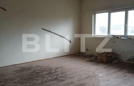 Cladire comerciala, 951 mp, teren 5000 mp, Potcoava