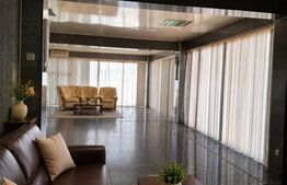 Casă în centrul Slatinei cu spațiu comercial la parter
