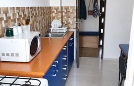 Apartament 3 camere decomandat, centrală și AC, aproape de Piața Fratii Buzesti