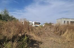 Teren 2.000 mp | Deschidere 22 m | 2 intrări | Slatina