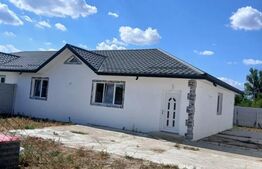 Casă 131 mp utili, 3 dormitoare, teren 450 mp, plata în rate