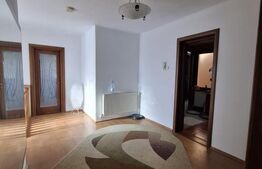 Casă P+1 în Slatina, teren de 308 mp, amprentă la sol de 132 mp, anexă de 35 mp.