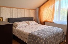 Casă P+1 în Slatina, teren de 308 mp, amprentă la sol de 132 mp, anexă de 35 mp.