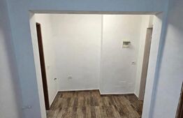 Apartament 2 camere decomandat, 54 mp, etaj 2, zona centrală Bălș – 58.000 €