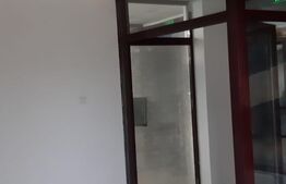 Spatiu comercial Premium, 236 mp, vitrina, vad stradal, zona Nordic