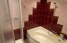 Apartament cu 3 camere, 62 mp, decomandat, etaj intermediar, zona Penny Market