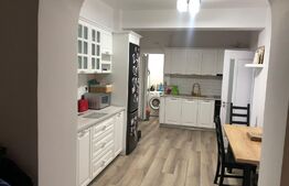 Apartament 3 camere, lux, 100 mp, zona Obcini