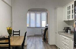 Apartament 3 camere, lux, 100 mp, zona Obcini