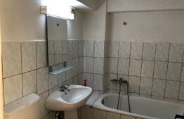 Apartament de 3 camere, etaj intermediar, decomandat, zona Obcini