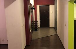 Apartament 3 camere, etaj intermediar, 2 bai, zona Obcini