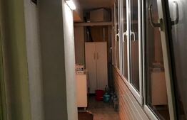 Apartament 3 camere, etaj intermediar, 2 bai, zona Obcini