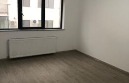 Garsoniera 36 mp cu balcon pe etaj intermediar, Zona Ipotesti