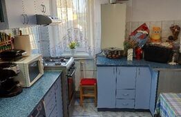 Apartament 3 camere, 74 mp- Republicii