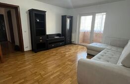Apartament decomandat cu 4 camere, 80mp, etaj intermediar, zona Burdujeni