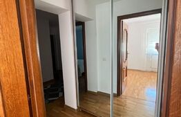 Apartament decomandat cu 4 camere, 80mp, etaj intermediar, zona Burdujeni