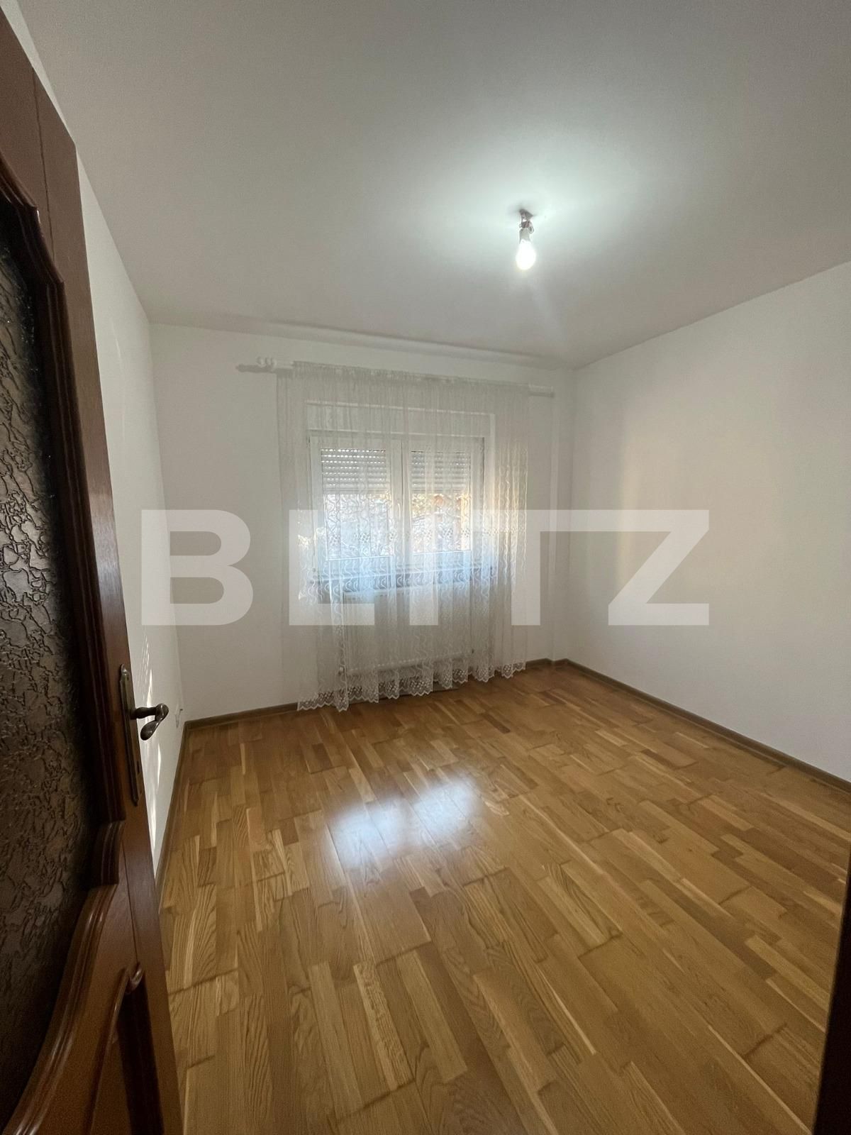 Apartament de vânzare 4 camere Burdujeni - 107294AV | BLITZ Suceava | Poza7