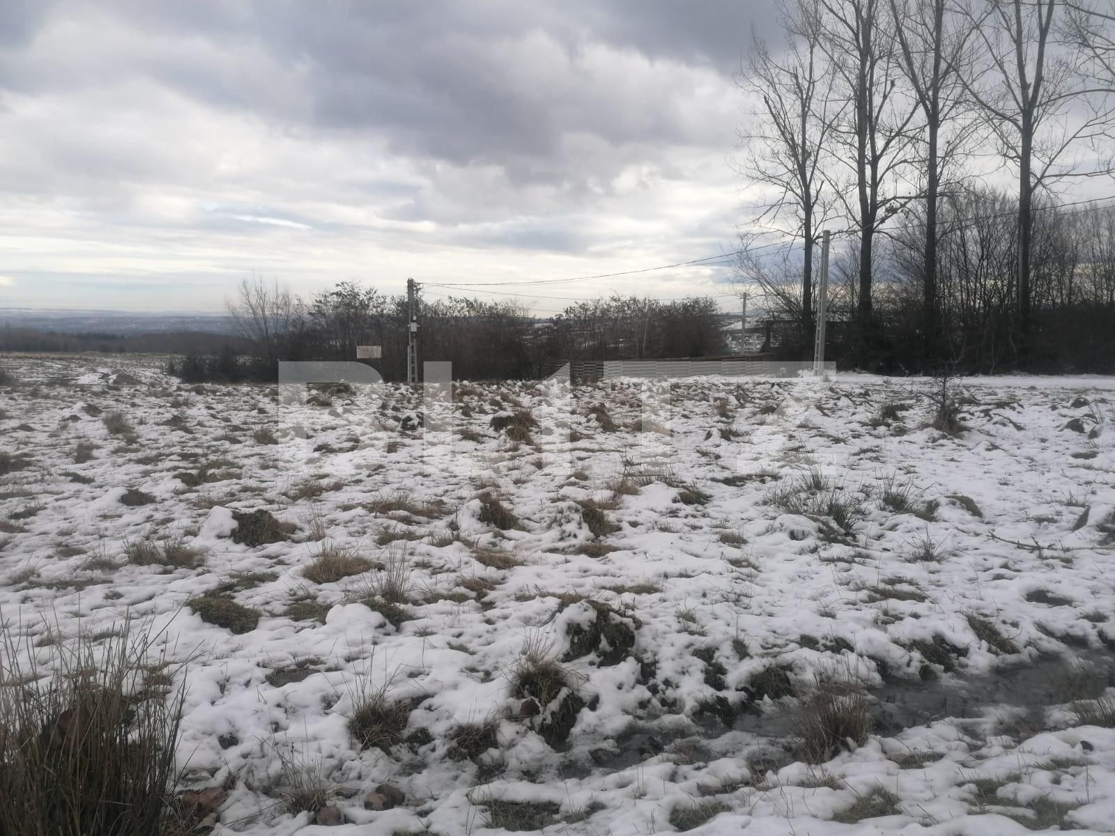 Teren de vânzare Est - 108109TV | BLITZ Suceava | Poza2