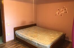  Apartament de 3 camere, 75 mp, semidecomandat, zona ultracentral