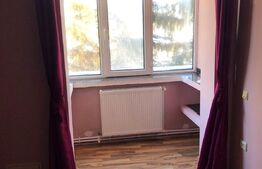  Apartament de 3 camere, 75 mp, semidecomandat, zona ultracentral
