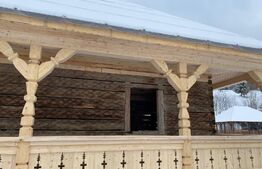 Casa traditionala in Bucovina, 5 camere, 140 mp,  teren 1100 mp, Vama