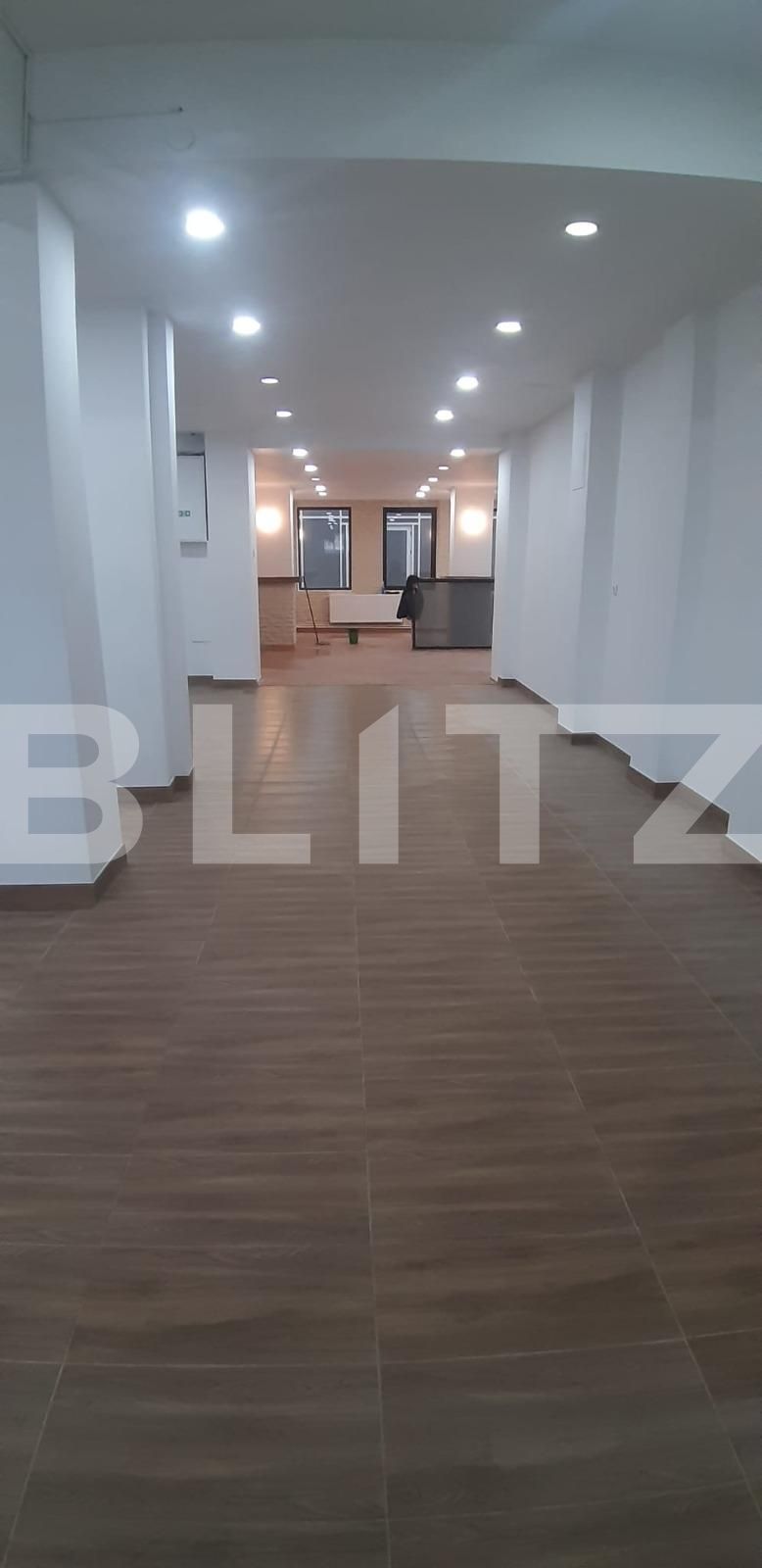 Spațiu comercial de închiriat Central - 109035SIC | BLITZ Suceava | Poza4