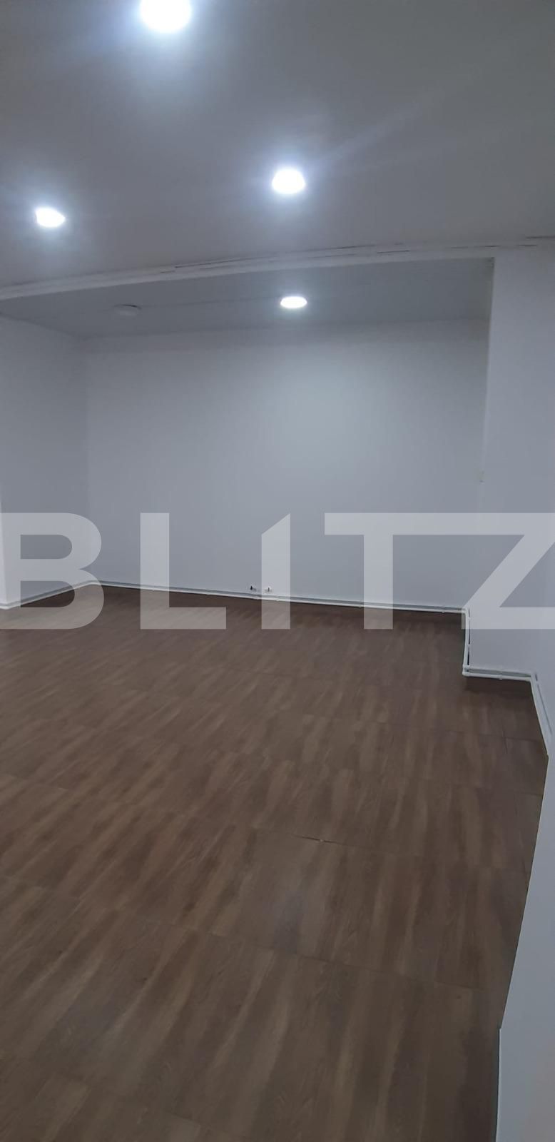 Spațiu comercial de închiriat Central - 109035SIC | BLITZ Suceava | Poza8