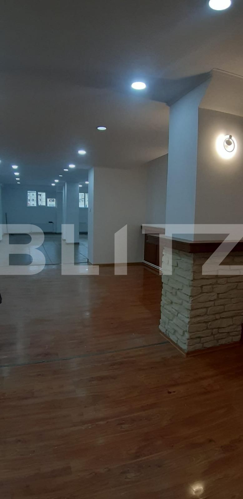 Spațiu comercial de închiriat Central - 109035SIC | BLITZ Suceava | Poza6