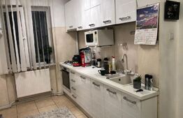 Apartament de 4 camere, 90 mp, etaj intermediar, zona Centrala