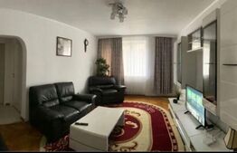 Apartament de 4 camere, 90 mp, etaj intermediar, zona Centrala