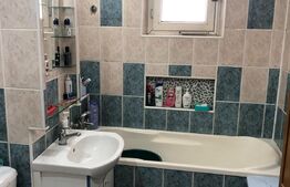 Apartament de 4 camere, 85 mp, etaj intermediar, zona Burdujeni