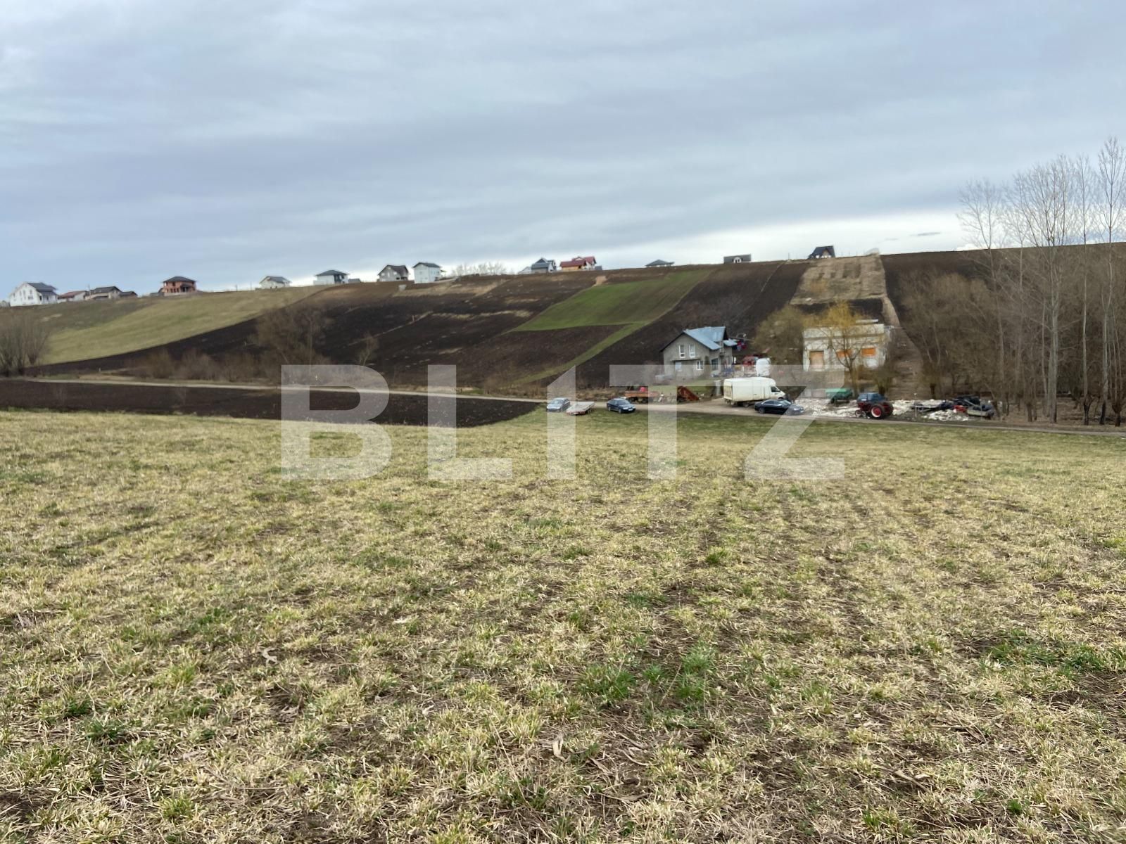 Teren de vânzare Vest - 110958TV | BLITZ Suceava | Poza5