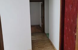 Apartament 2 camere , decomandat, 43 mp, zona Lidl Obcini