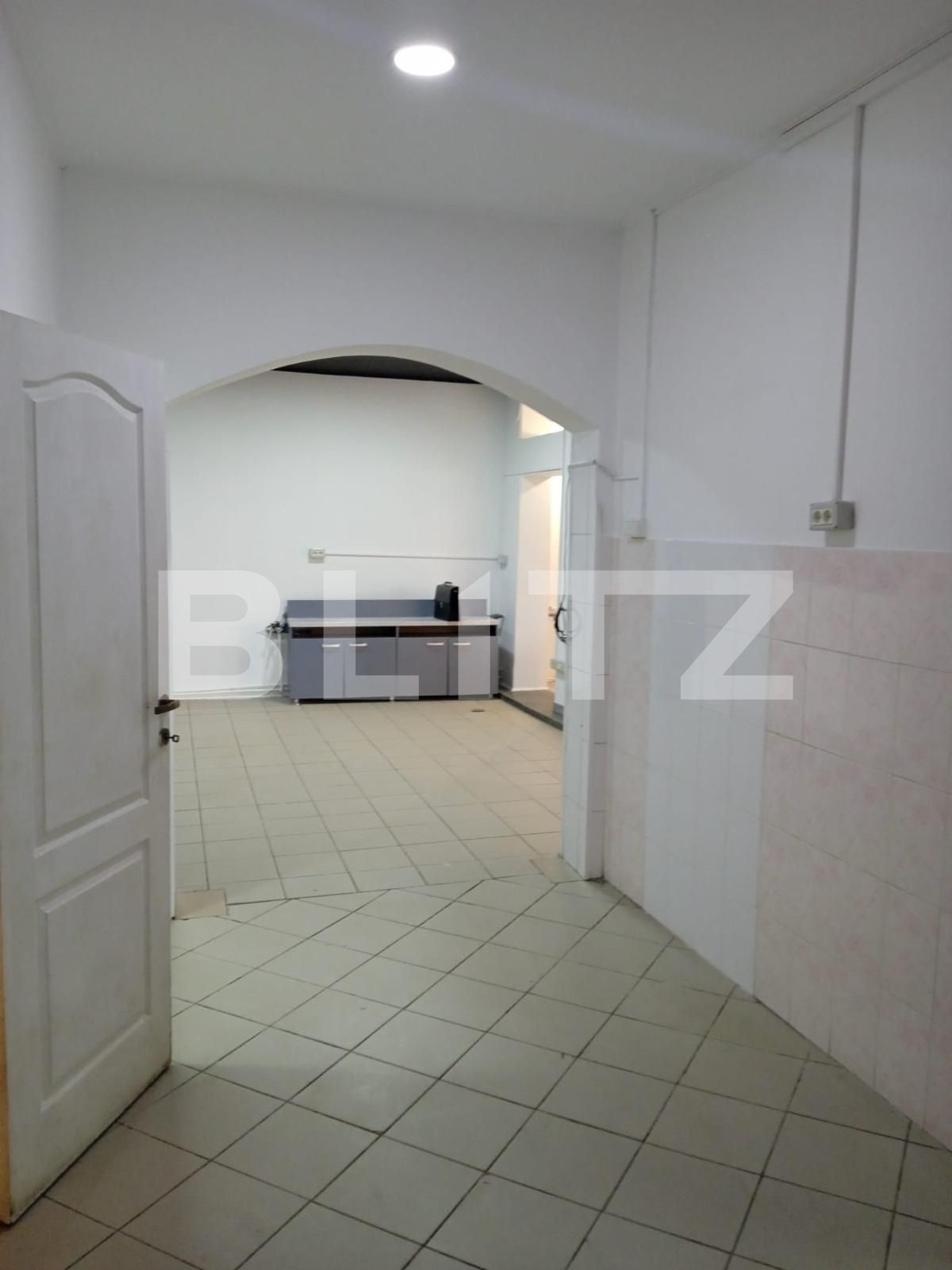 Spațiu comercial de închiriat Ultracentral - 111385SIC | BLITZ Suceava | Poza7