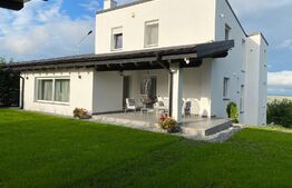 Casa individuala superba - 300mp, 820mp teren, Ipotesti