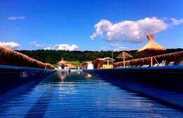 Teren, 460mp, Nord-Est