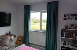 Casa spatioasa cu 1000 mp de teren in Ilisesti