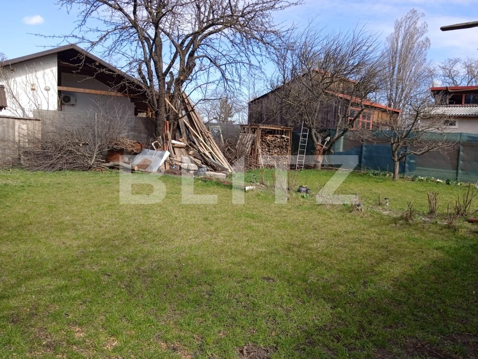 Teren de vânzare Central - 112568TV | BLITZ Suceava | Poza4