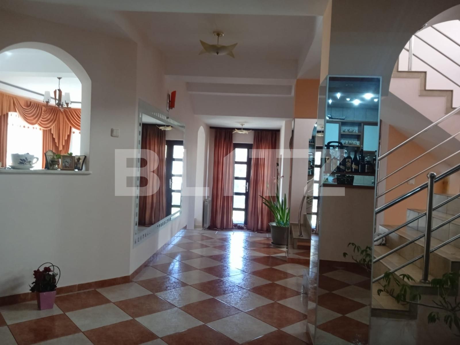 Casa de vânzare 14 camere Sud Vest - 112581CV | BLITZ Suceava | Poza10