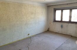 Apartament 3 camere, decomandat, 68 mp, zona Cuza Voda 3