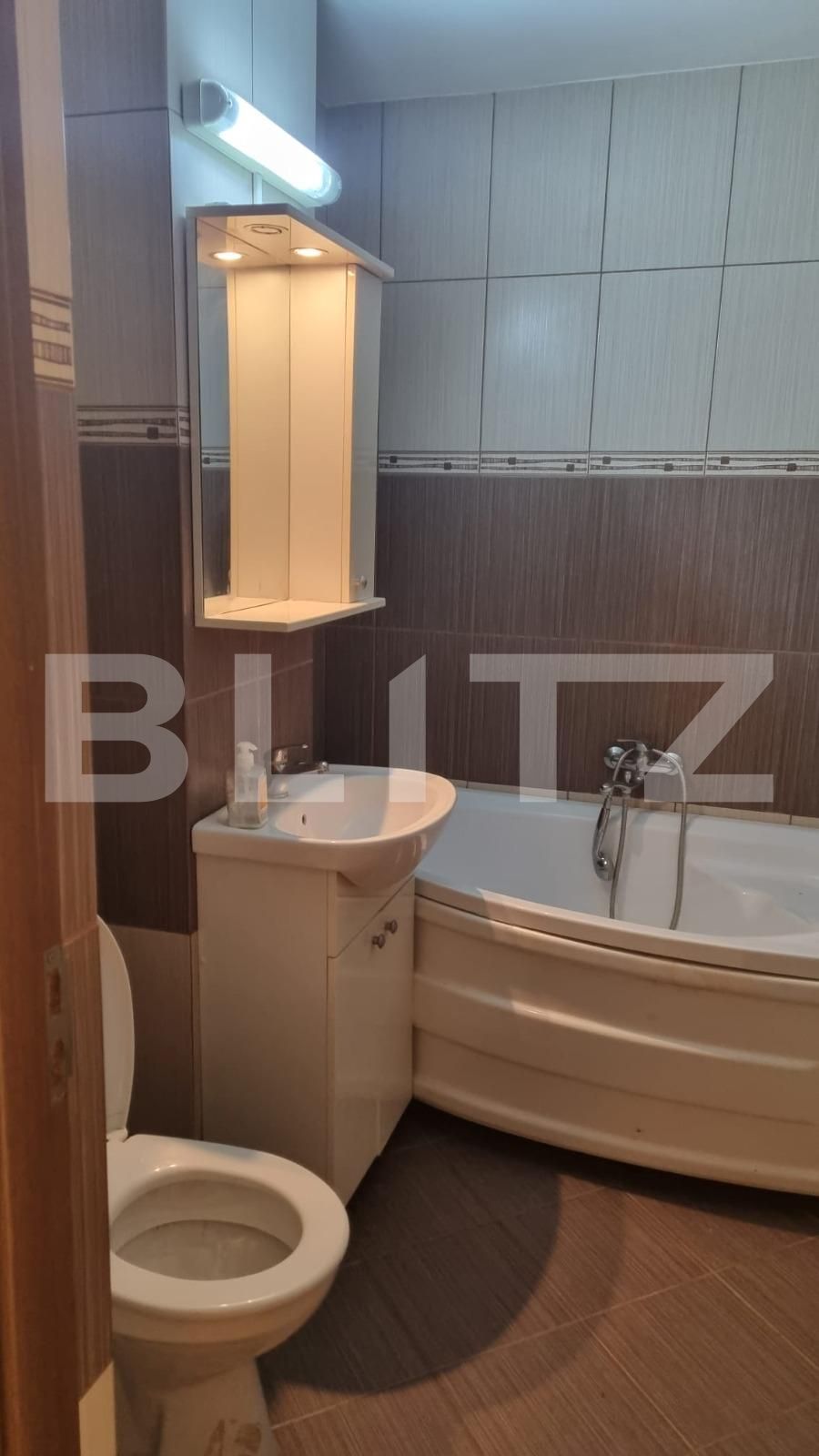 Apartament de închiriat 4 camere Periferie - 113089AI | BLITZ Suceava | Poza8