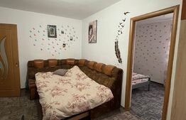 Apartament 3 camere, 50mp, etaj intermediar, semidecomandat, zona Universitate