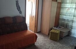 Apartament 3 camere, 50mp, etaj intermediar, semidecomandat, zona Universitate